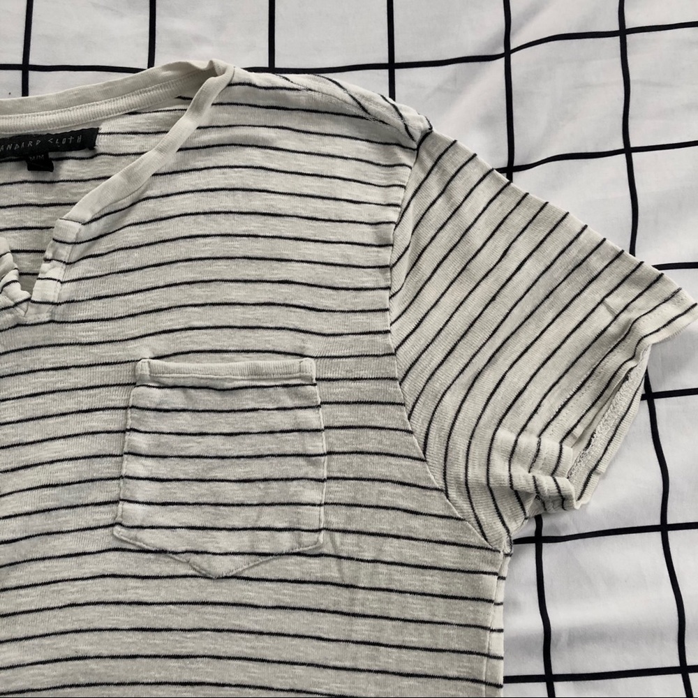 Men’s Stripped Vneck Shirt